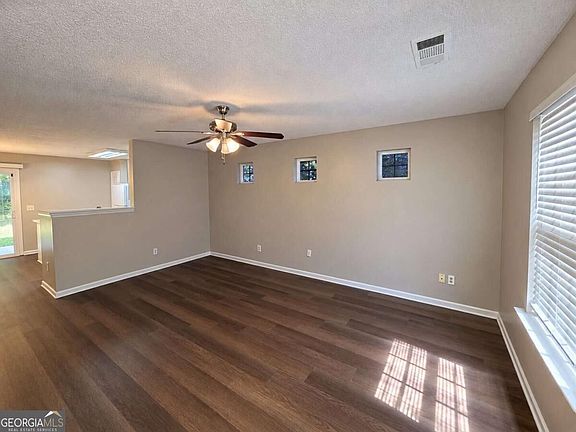 5th image of 3389 Sable Chase Ln