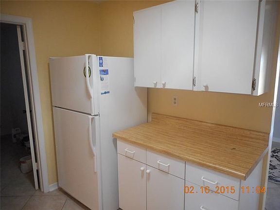 4th image of 217 Genet Ct