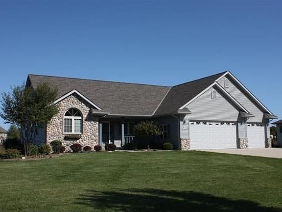 2nd image of N100W16650 Revere Ln