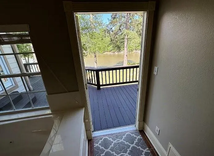 38 Martha Ln — Photo 23