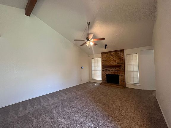 3rd image of 111 N Elkhart Ave