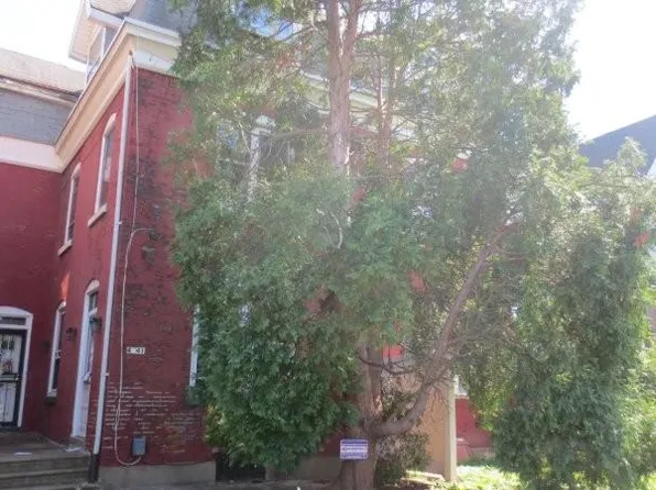 4941 Penn St, Philadelphia, PA 19124