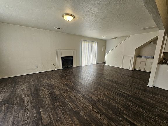 2nd image of 4017 NW Ozmun Ave APT B