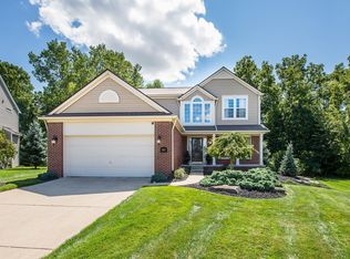 1567 Courtney Ct, Ypsilanti, MI 48198