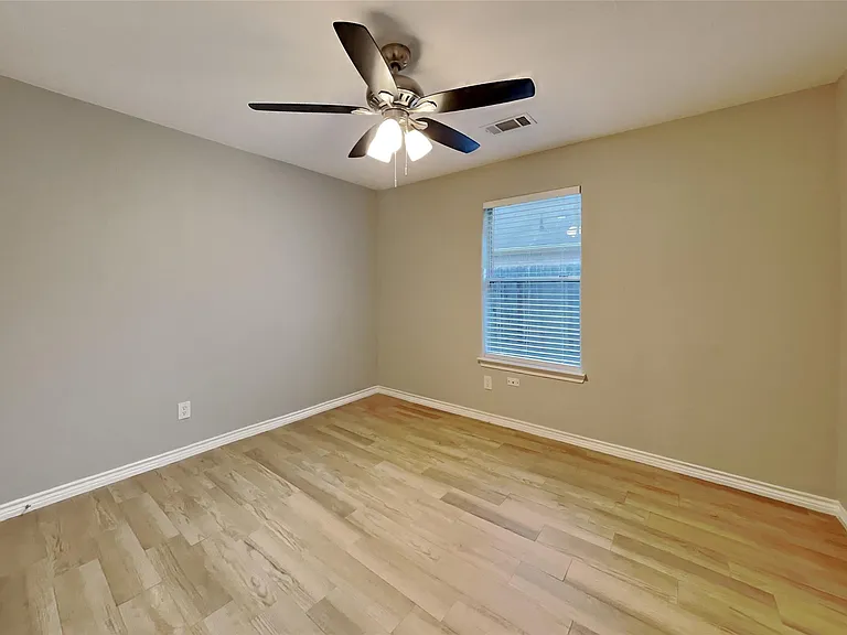 3344 Zubin Ln — Photo 9