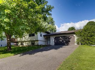 174 Linden Rd, Prescott, WI 54021