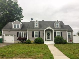 12 Spence St, Chicopee, MA 01020