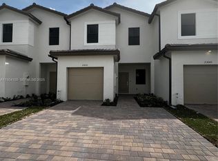 23035 SW 129th Ave, Miami, FL 33170