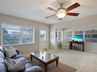 1100 8th Ave S APT 209C, Naples, FL 34102