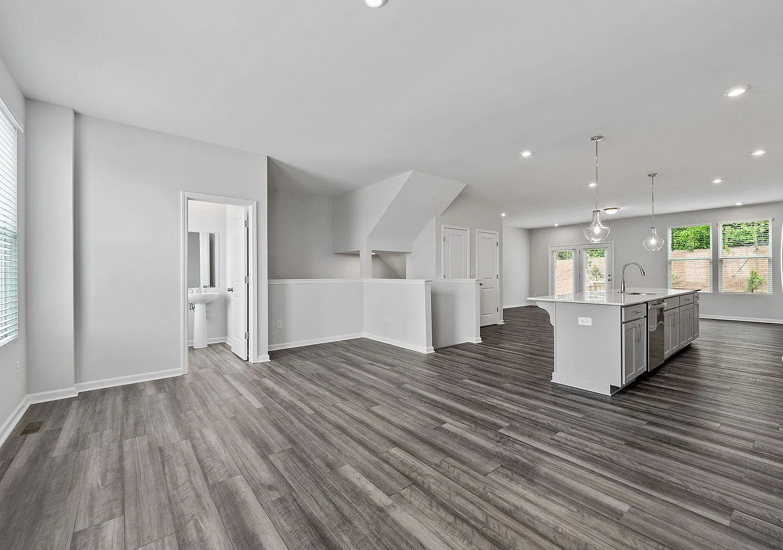 Brand New Townhome Located In Westside Bend! Must See! — Photo 3