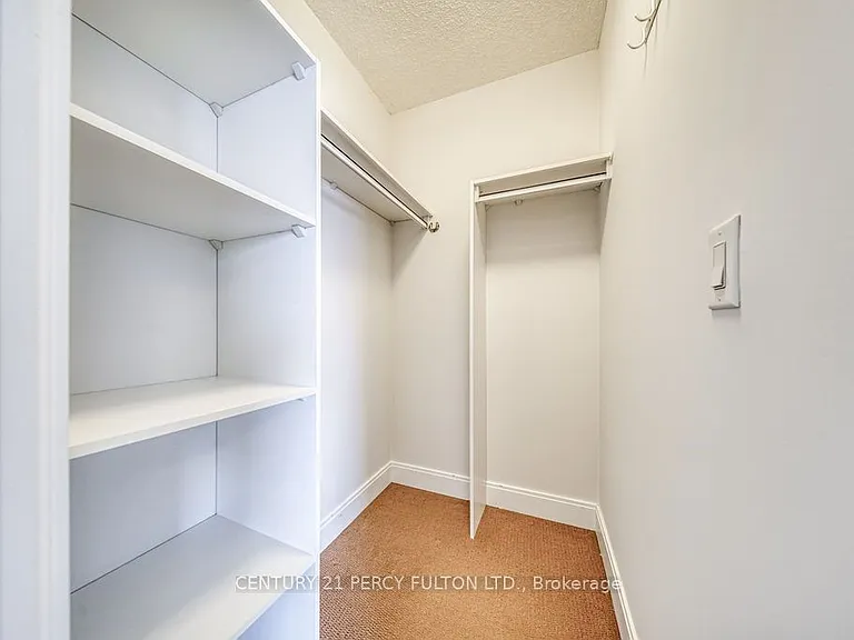 125 Village Green Sq #3105 — Photo 19