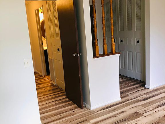 5th image of 3246 Sherwood Dr