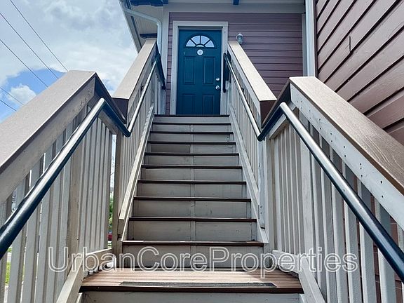 2nd image of 430 5th St N APT 6