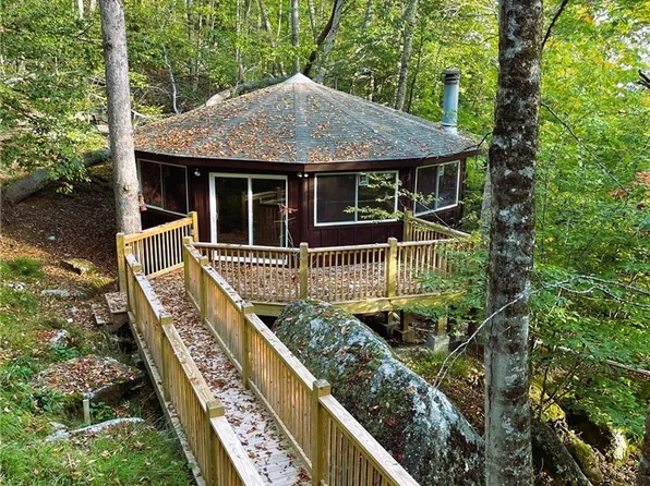 124 Beechwood Lane, Beech Mountain, NC 28604