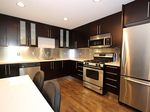 4th image of 200 Brannan St APT 144