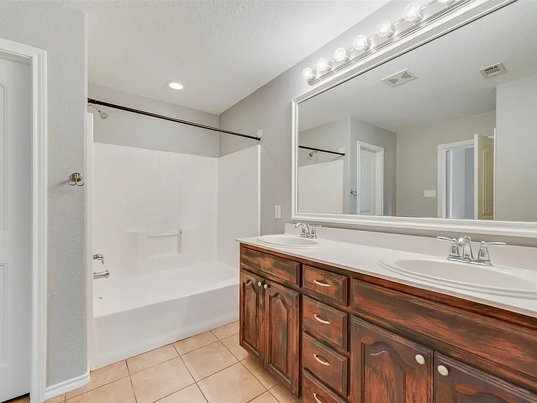 5160 Britton Ridge Ln — Photo 11