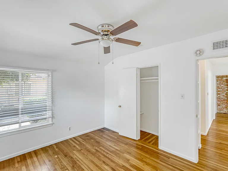 15905 Enadia Way — Photo 20