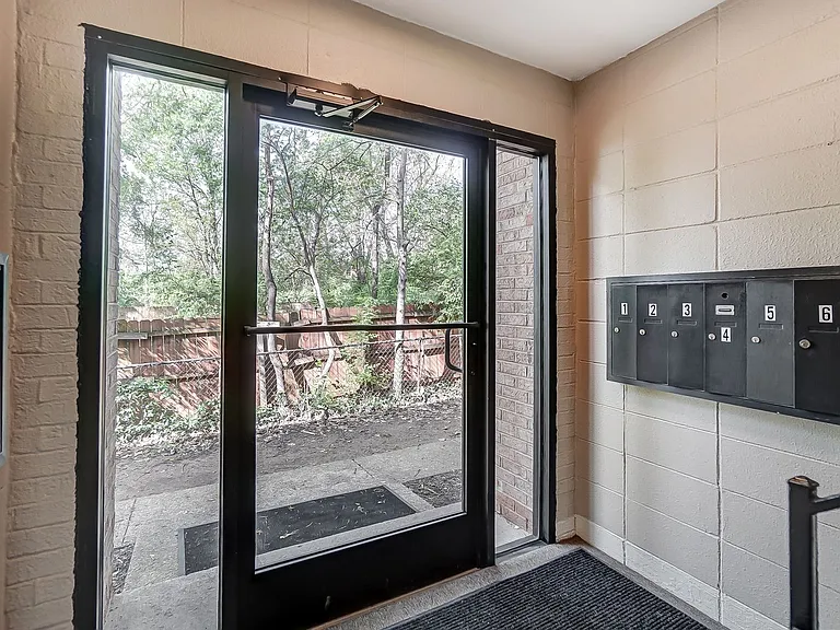 3122 Durrell Ave — Photo 23