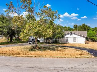 320 Ridge Ln, Kilgore, TX 75662