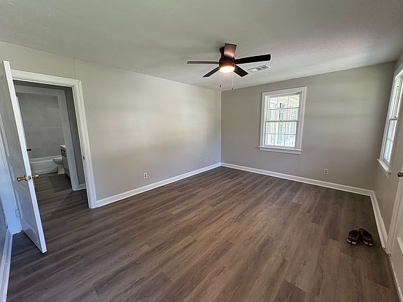 5th image of 903 Chickasaw Trl
