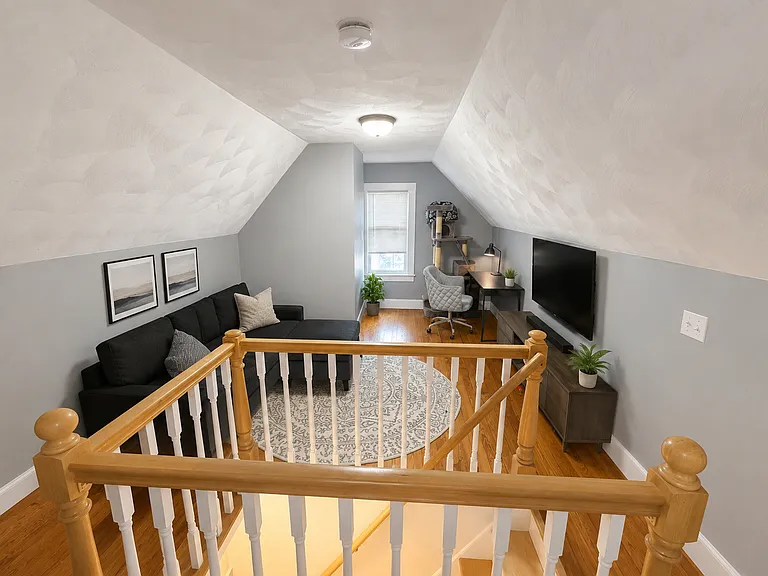 32 Mansfield St #B — Photo 14