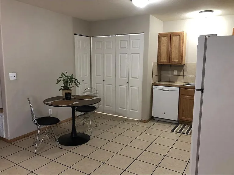 2358 S Broadview St — Photo 5