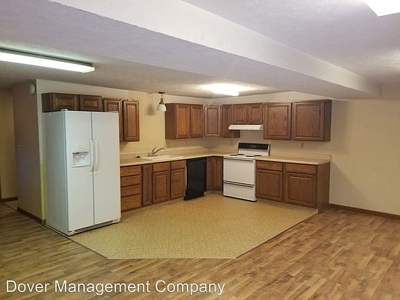 2nd image of 427 M St #109