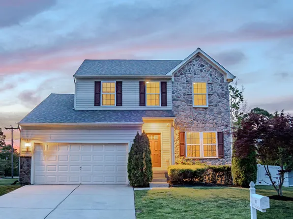 101 Sea Foam Rd, Egg Harbor Township, NJ 08234