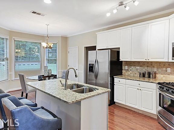 5th image of 450 Chandler Pond Dr #107