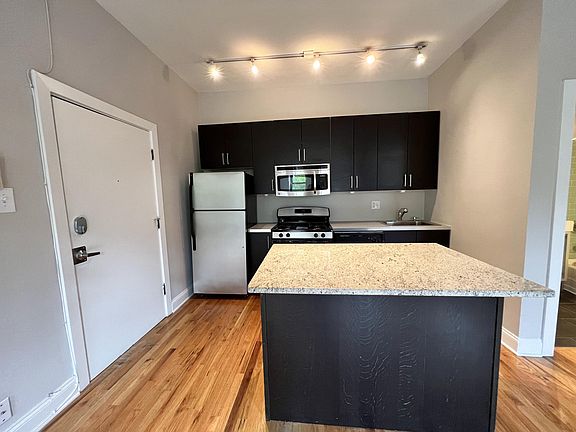 2nd image of 2215 N Clark St #203