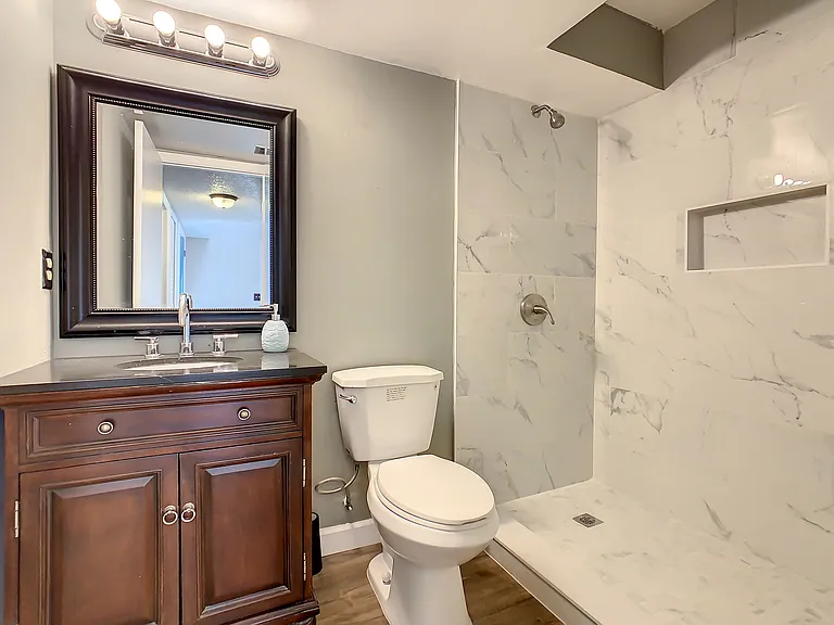 Kingston Cir — Photo 11