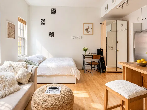 725 Greenwich St APT J7, New York, NY 10014