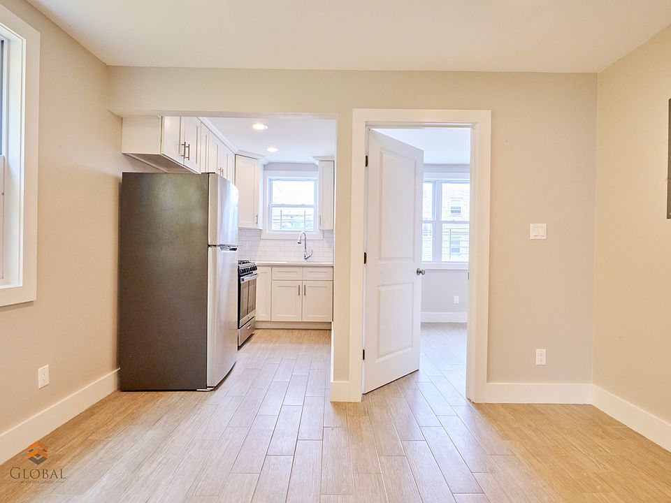 1st image of 176 Beach 26th St #1
