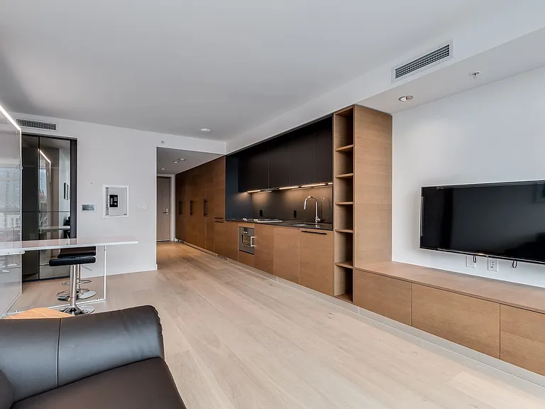 1289 Hornby St #2306 — Photo 6