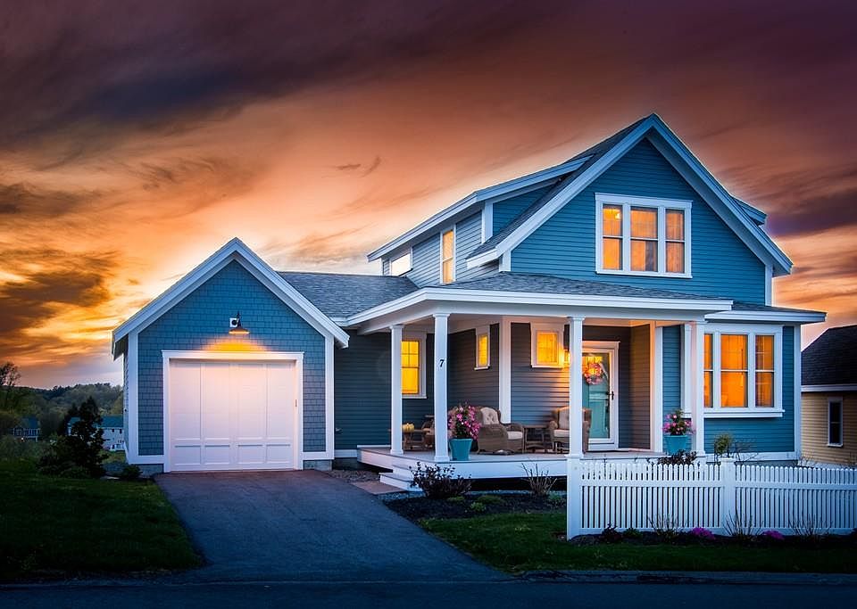1st image of 7 Follinsbee Ln #7