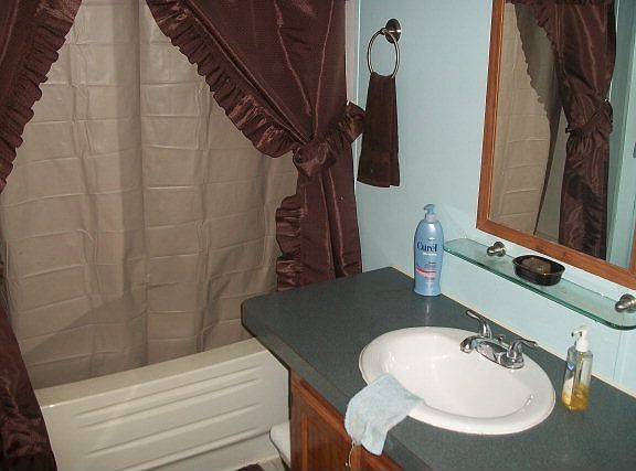 5th image of 16170 Berwick Tpke