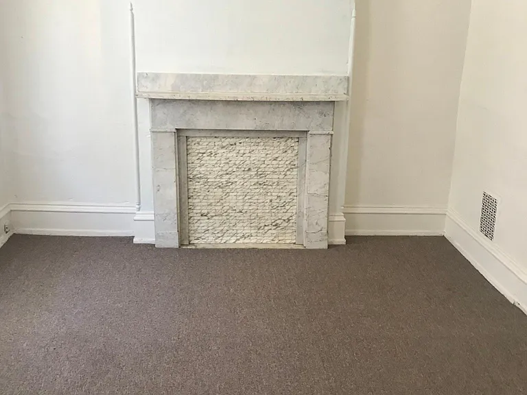 2 S Bradford St #A — Photo 7
