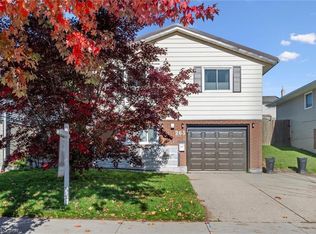 263 The Country Way, Kitchener, ON N2E 2V6