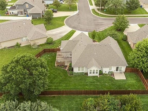 4th image of 5249 Carson Pl