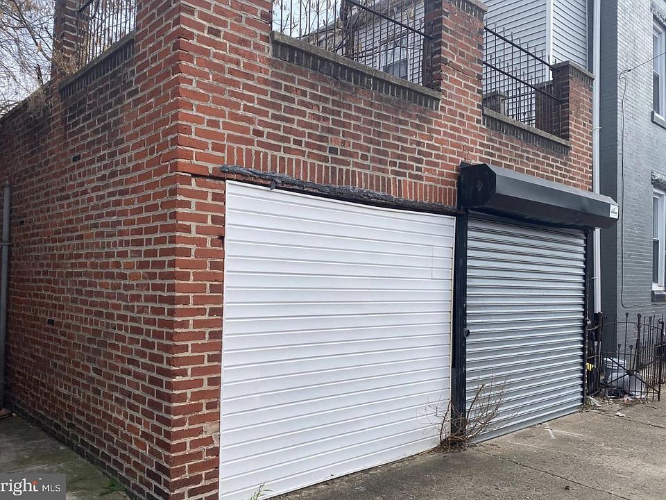 1st image of 5519 W Girard Ave