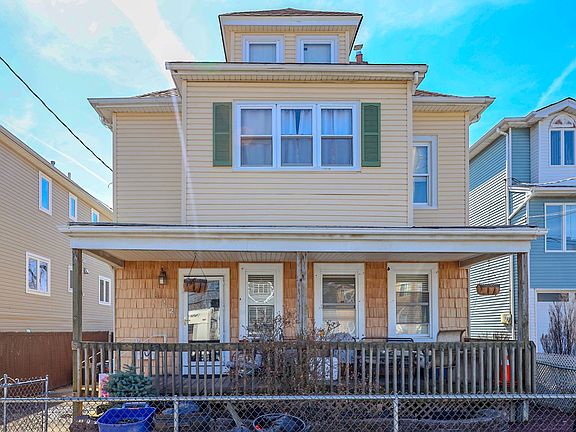 2nd image of 522 Midland Ave