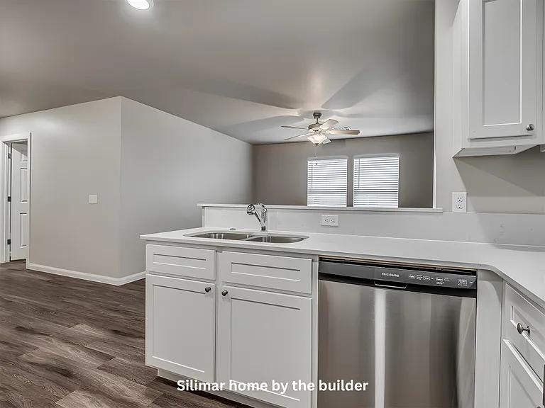 206 Gray St — Photo 6