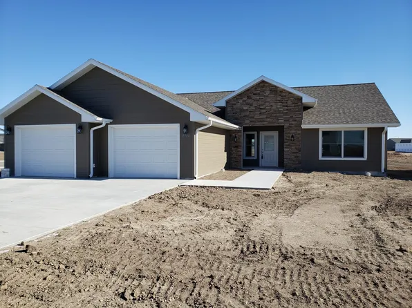 1904 Independence Ave, Lexington, NE 68850