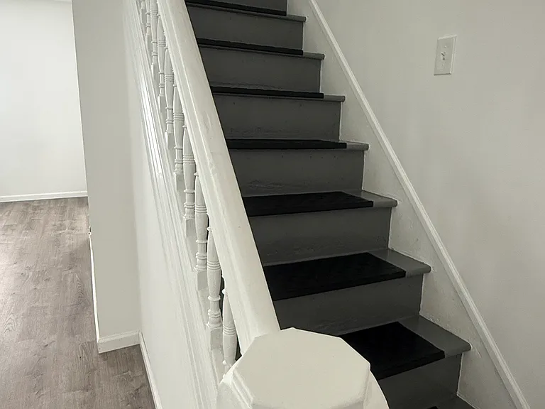 52 Walnut St — Photo 11
