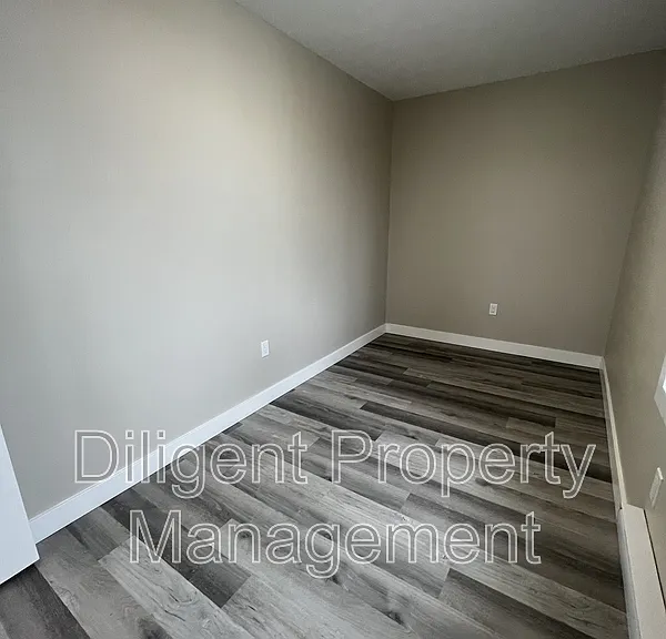 2307 Elm Tree Rd #3 — Photo 8