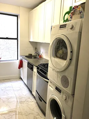 Rented by REAL New York | media 27