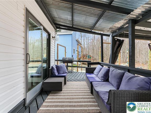5th image of 939 Country Place Dr