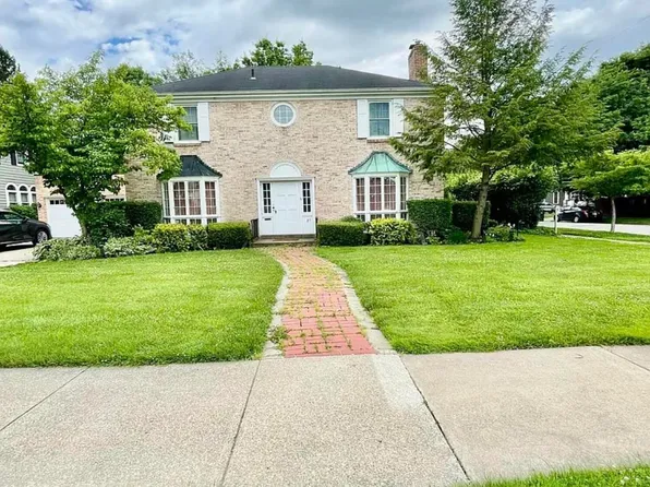 921 Strong Ave, Elkhart, IN 46514