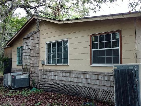 4th image of 9750 Denton Ave