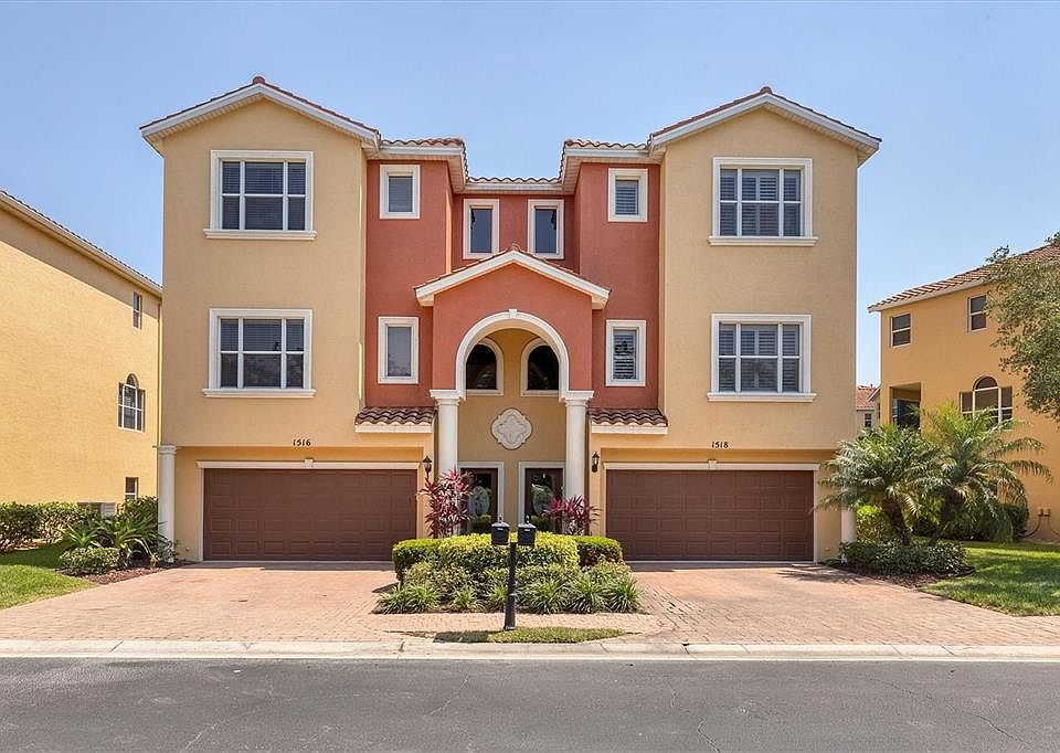 1st image of 1516 3rd Street Cir E